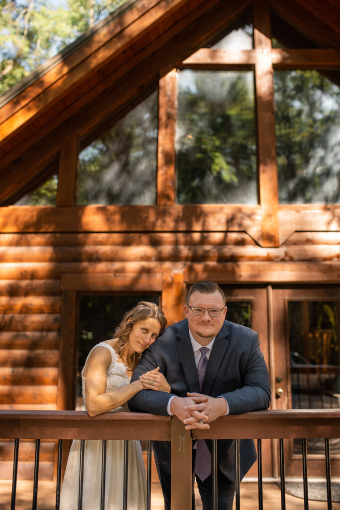 Sugar Creek Retreat is one of the best outdoor wedding venues in Indianapolis with it's beautiful log cabin.