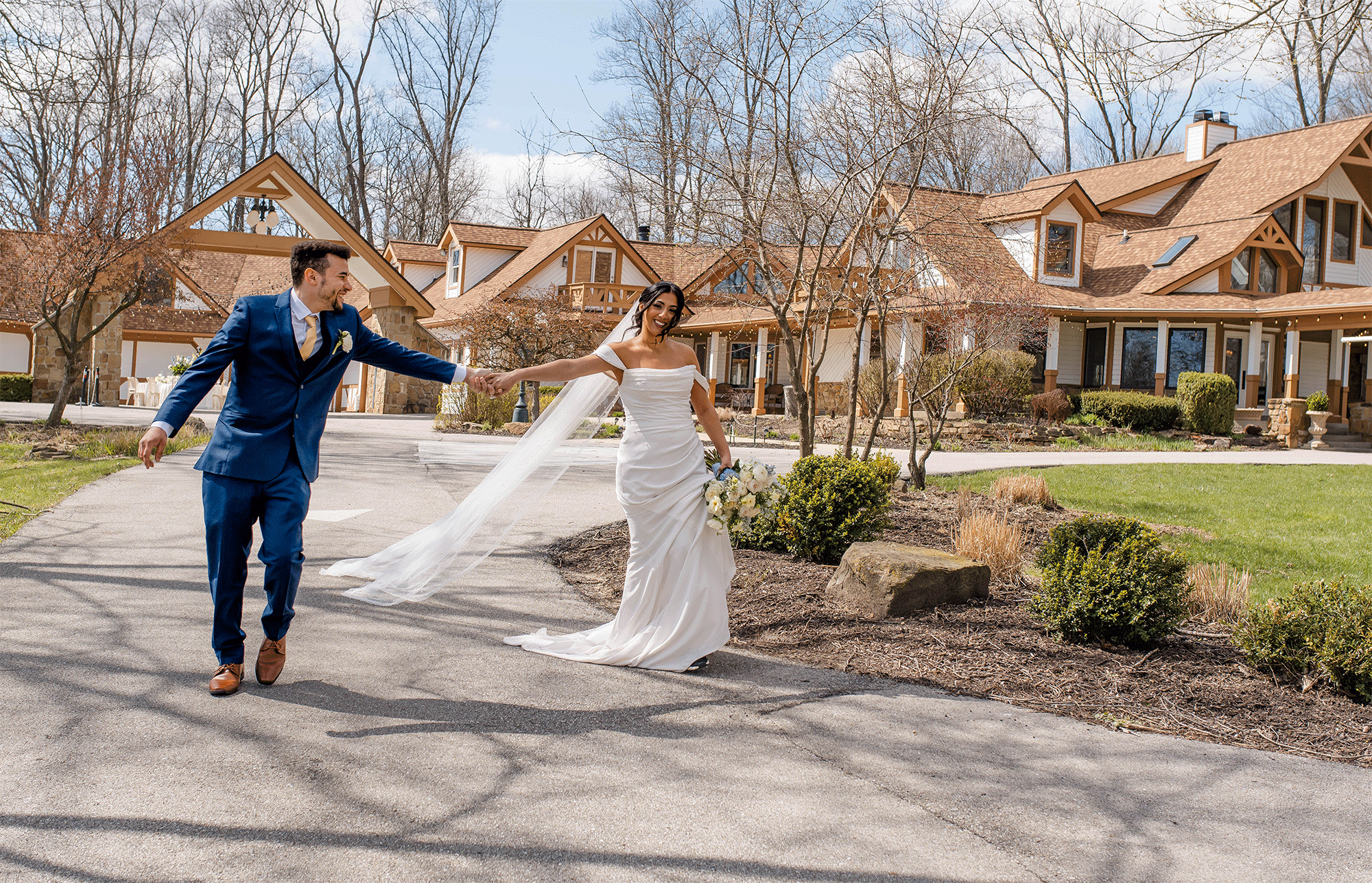 GIF of bride and groom walking in front of Lizton Lodge Wedding Venue.